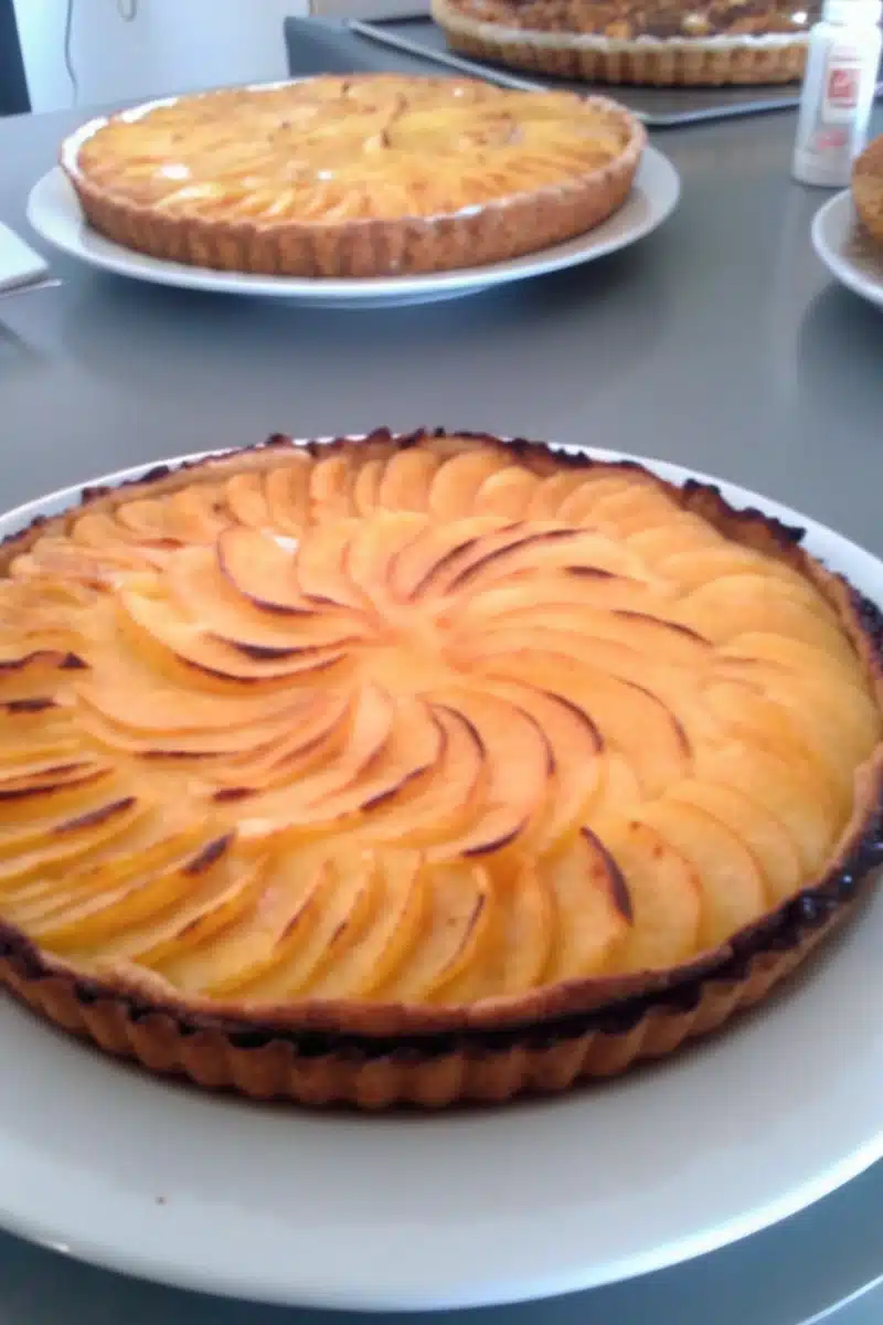 Tarte aux pêches fraîches : la meilleure recette maison facile et gourmande