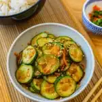 Salade de concombre coréeene